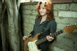 Bonnie-Raitt-photo by Marina-Chavez