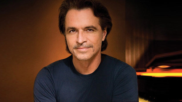 Yanni headlines Montreal’s Bell Centre on August 8 (Photo courtesy Yanni)