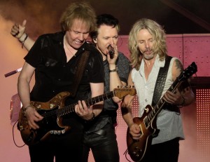 James 'JY' Young, Lawrence Gowan, Tommy Shaw of STYX Aug 12th 2016 photo by Ron Roxtar