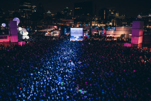 Outdoors under the stars at Igloofest (Photo by Djalma Vuong de Ramos)